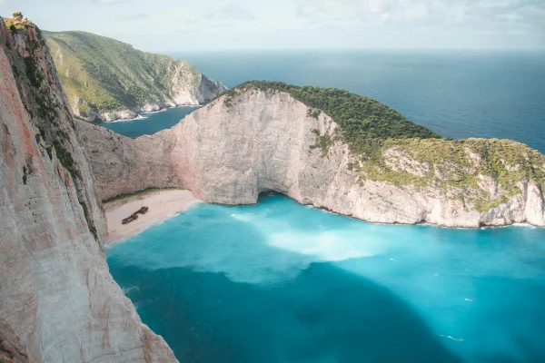 Zakynthos Shipwreck Beach & Blue Caves Boat Trip